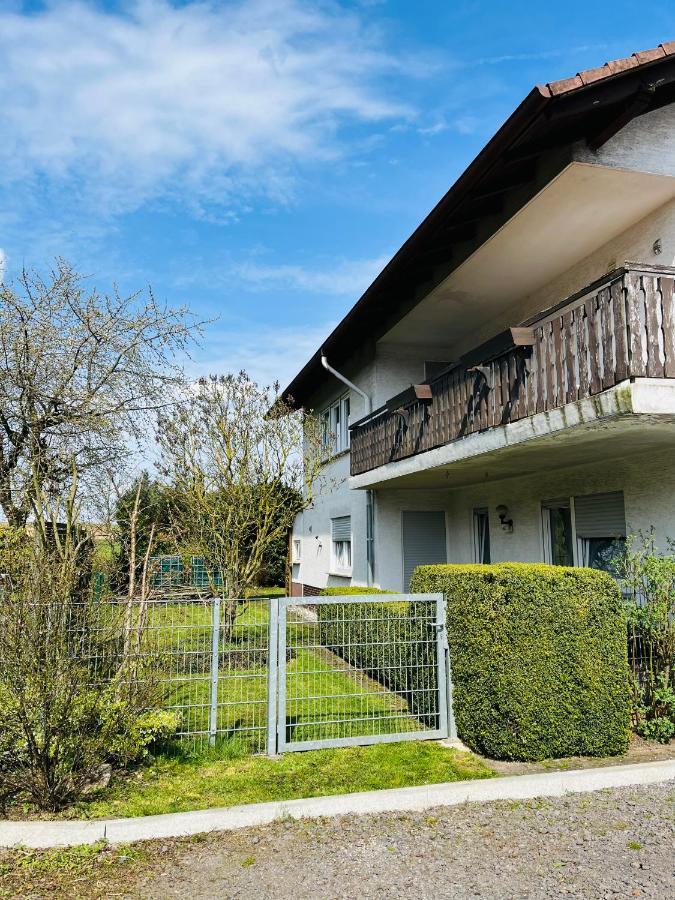 Pension Platzhirsch Mucke Exterior photo